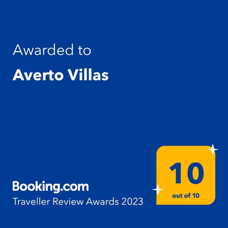 Averto Villas With Private Pool Нидри Екстериор снимка
