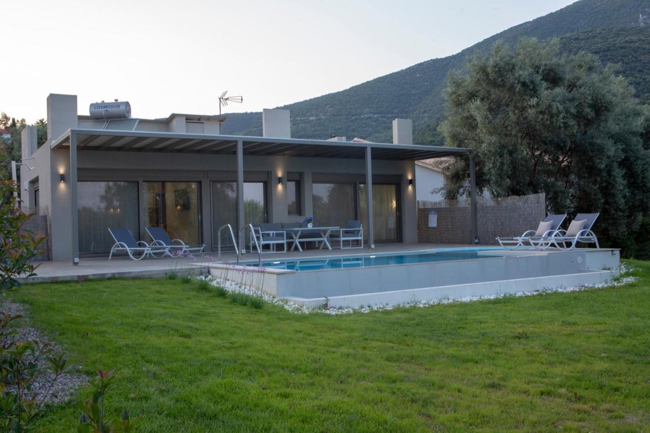 Averto Villas With Private Pool Нидри Екстериор снимка